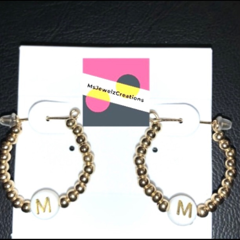 14kt gold filled beaded handmade earrings.